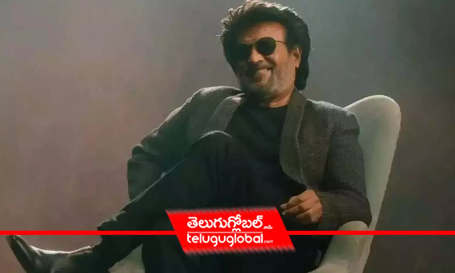 Rajinikanth agrees for guest role in daughters next