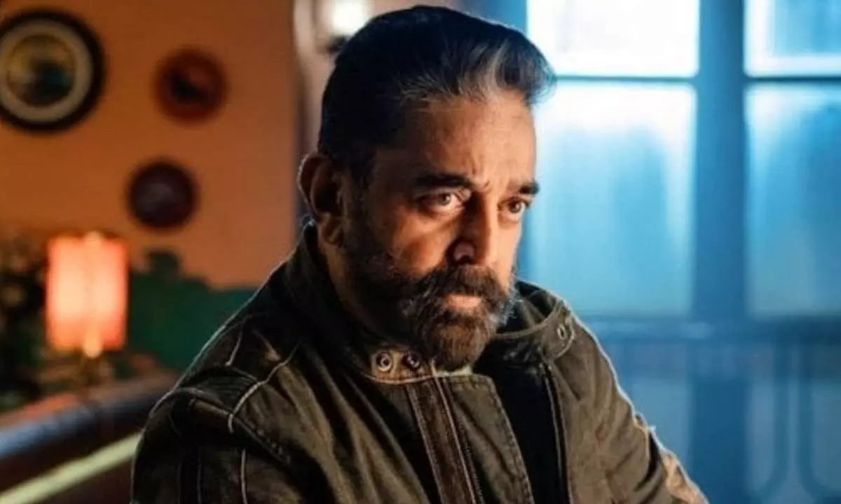 Kamal signs up Ajiths director for his next!